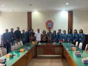 Mahasiswa MBKM Fisip Unwira Dilepas, Bupati Ende Apresiasi Pengabdian di Desa, Tantangan Keberlanjutan Program Jadi Catatan
